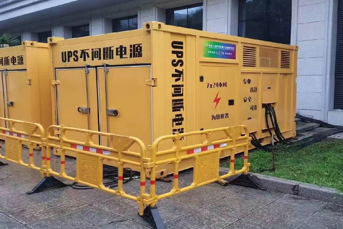 黄平发电机租赁施工现场